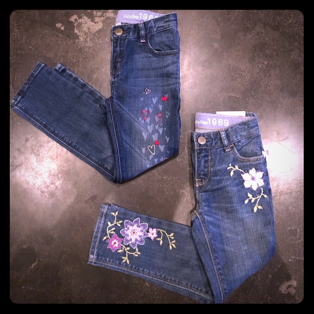 2 pair of embellished Gap jeans . (1) NWT - size 4